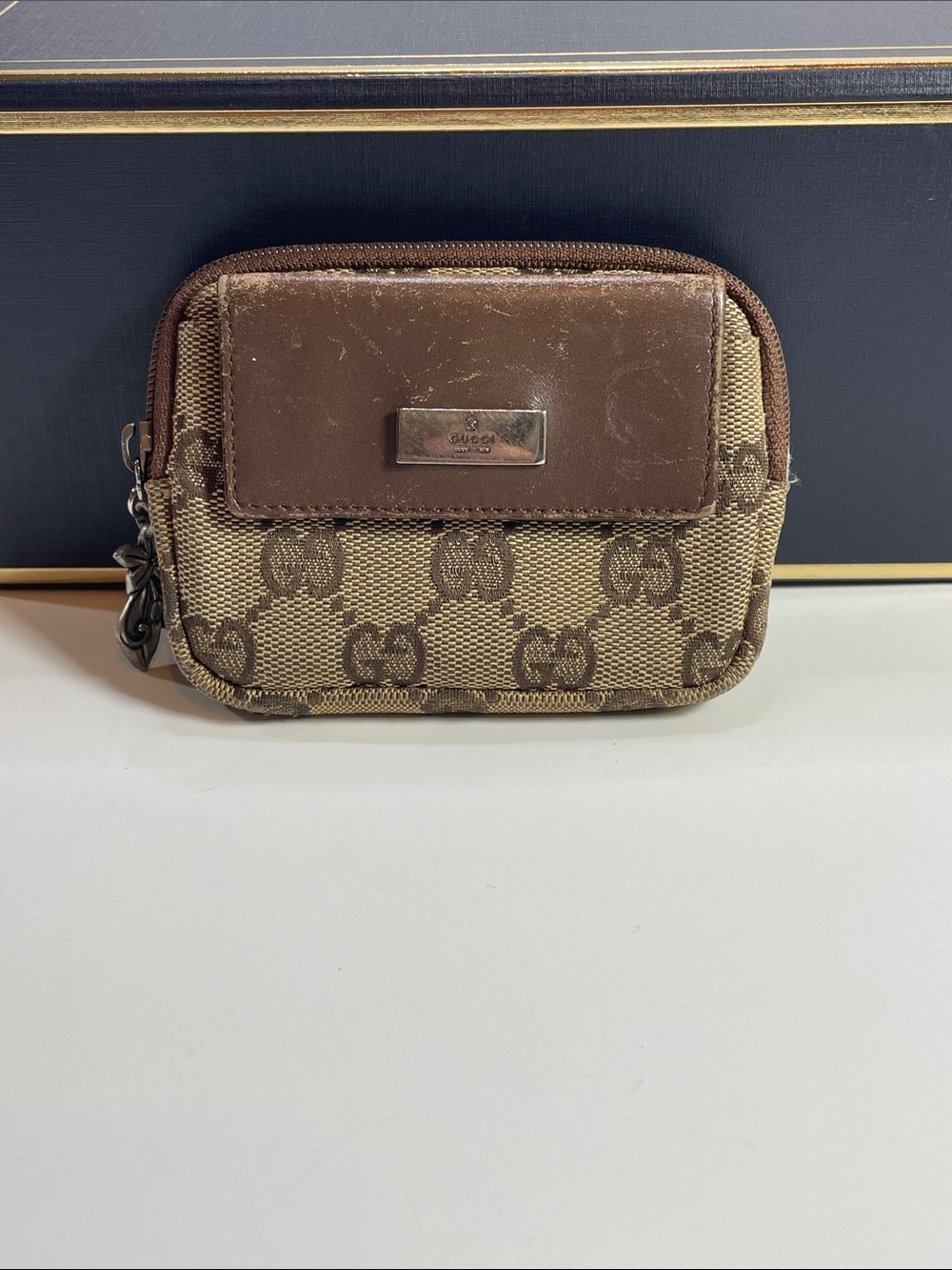 Gucci Authentic Brown Monogram Zip Coin Pouch with Leather Trim